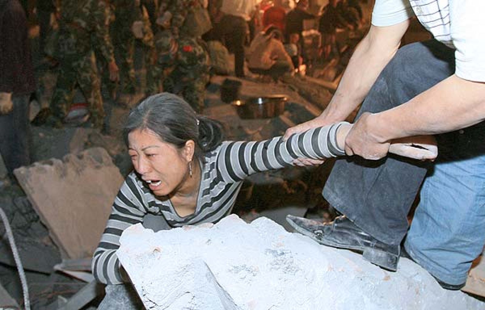 China teme que haya hasta 5.000 muertos por el terremoto | Ver