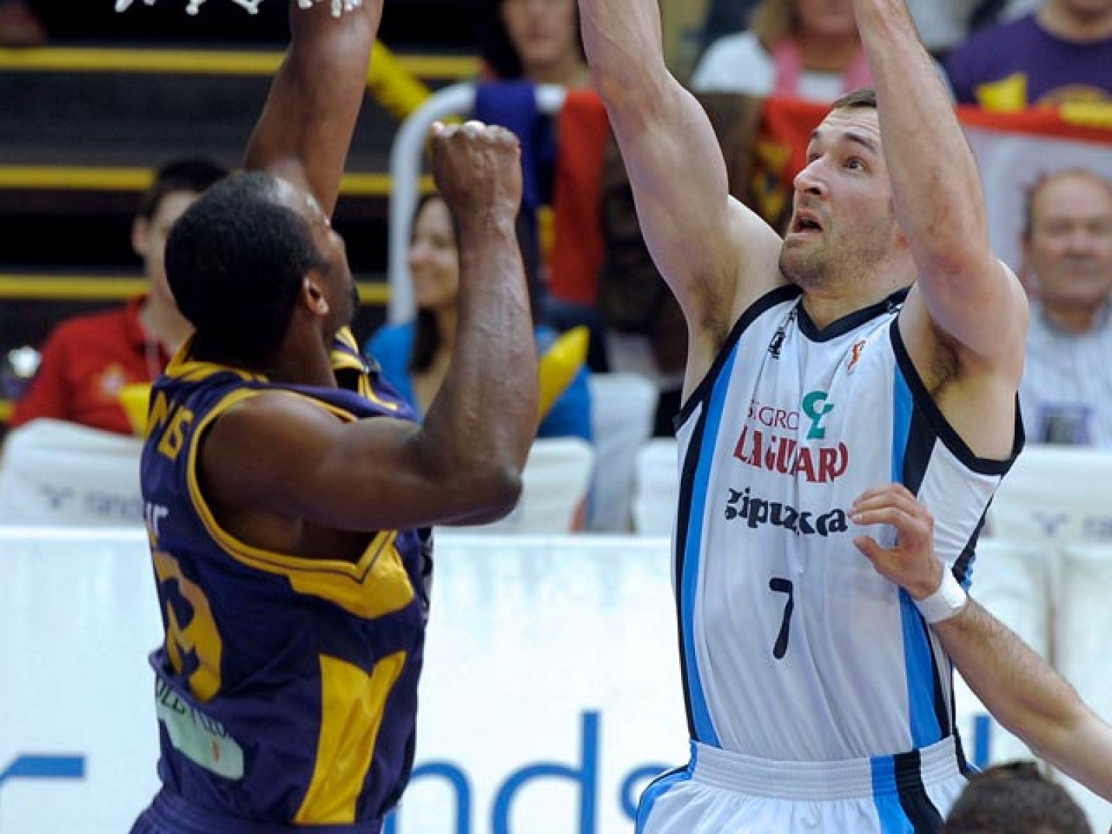 BR Valladolid 61-39 Lagun Aro GBC - Baloncesto en RTVE | Ver