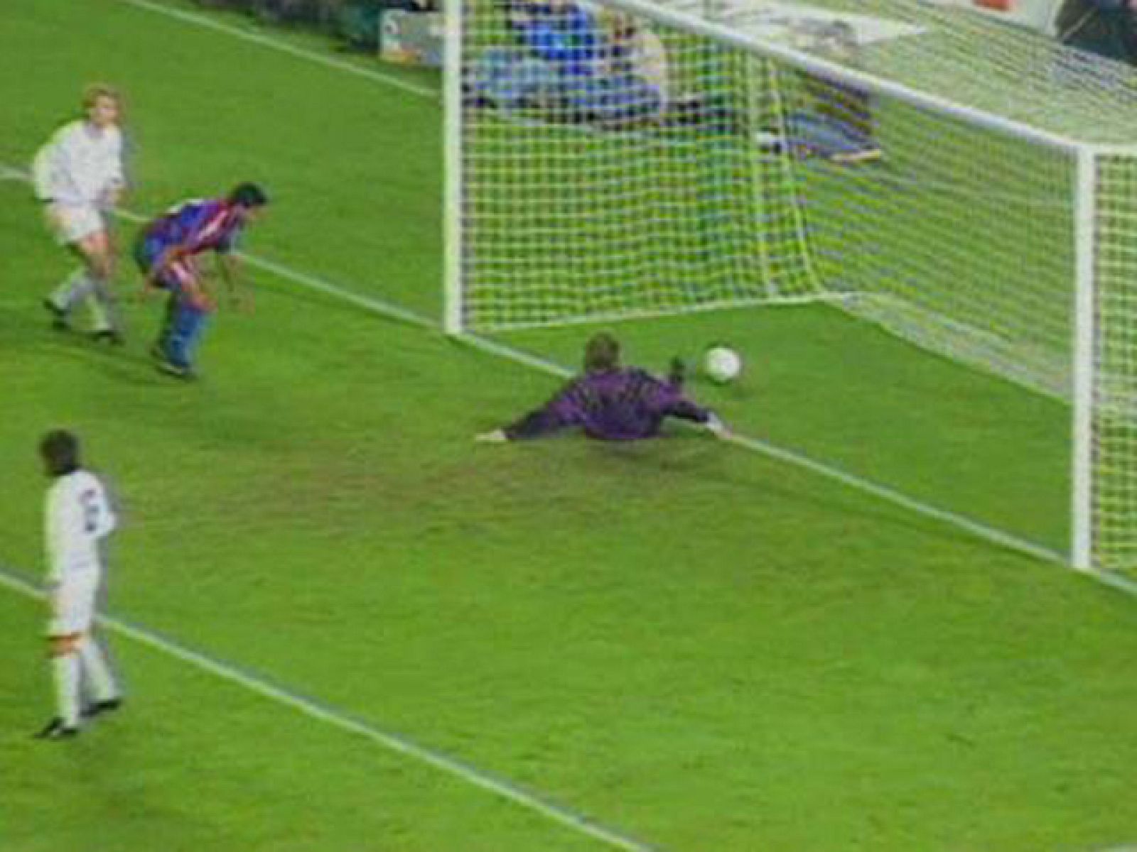 El 'Dream Team' se recupera ante el Dinamo - Champions League | Ver