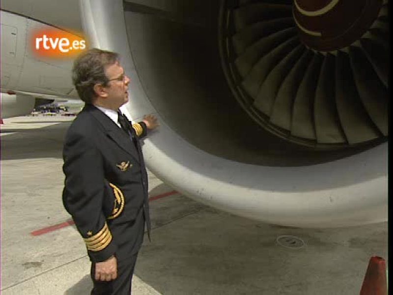 Informe semanal - ¿Cómo afectan las cenizas volcánicas a un avión?