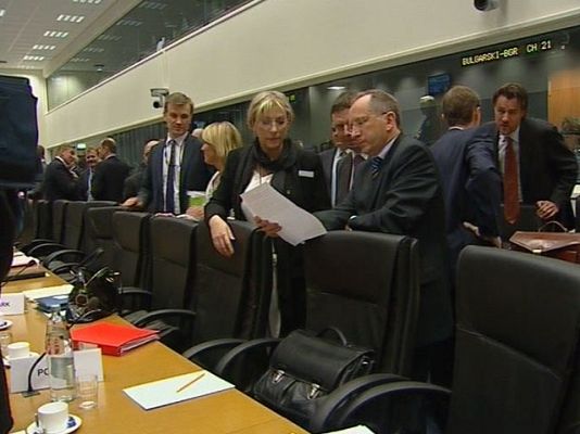  - División en torno a Grecia