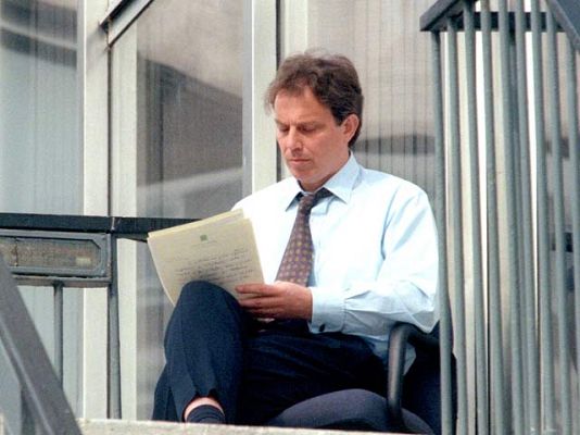 Fue noticia en el Archivo de RTVE - Blair devuelve al laborismo al poder en 1997