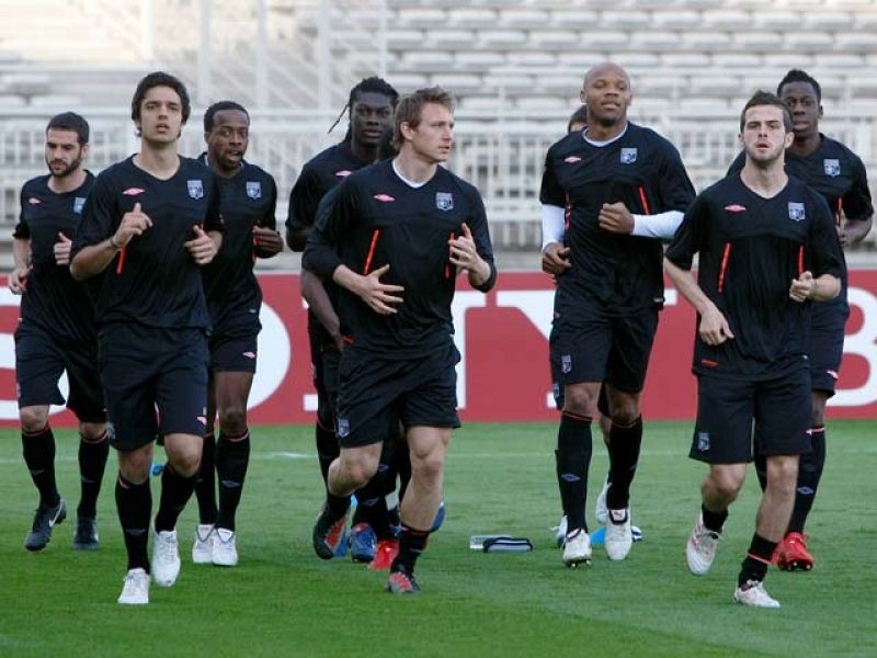 El Lyon, a por todas ante el Bayern - Champions League | Ver