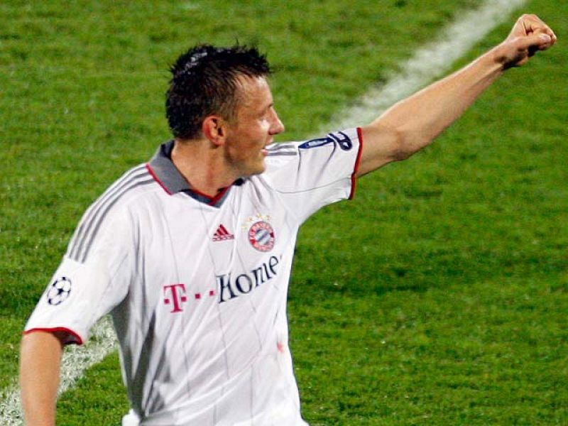 Olic consigue el 'hat-trick'