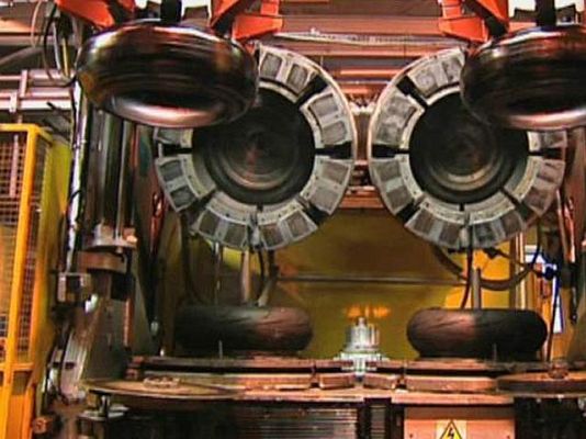  - 1600 neumáticos para cada GP