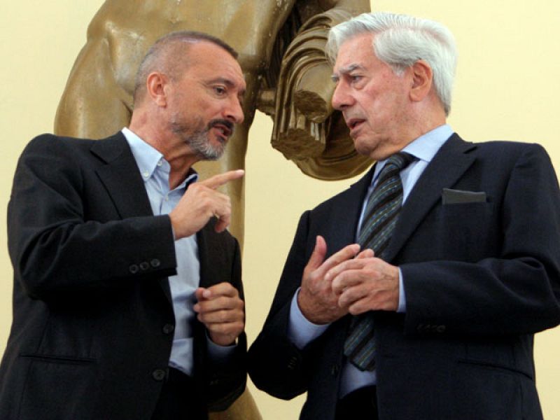 Arturo Pérez Reverte y Mario Vargas Llosa se acercan al cuento infantil