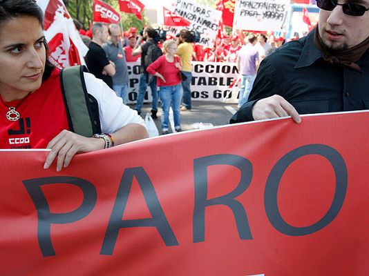 Telediario 1 - Telediario en 4' - 01/05/10