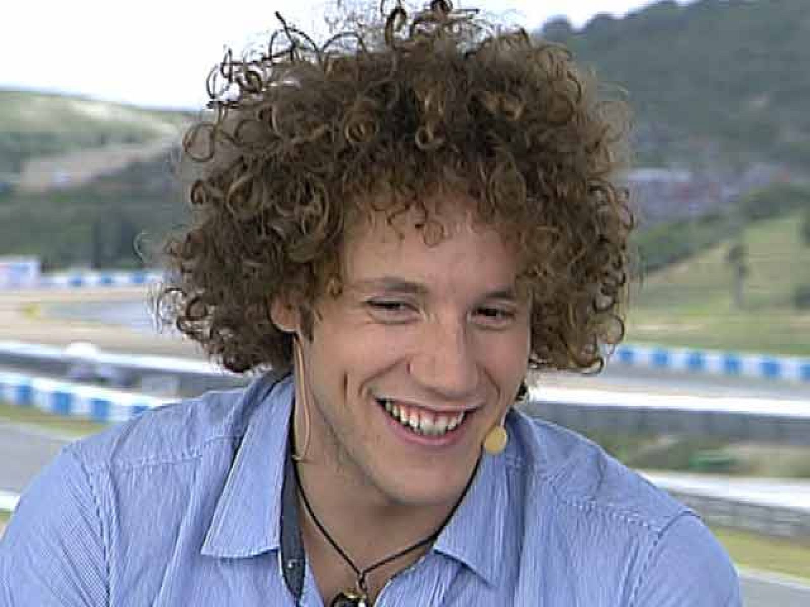 Eurovisión 2010 - Daniel Diges se sube a una moto en Jerez - Eurovisión | Ver