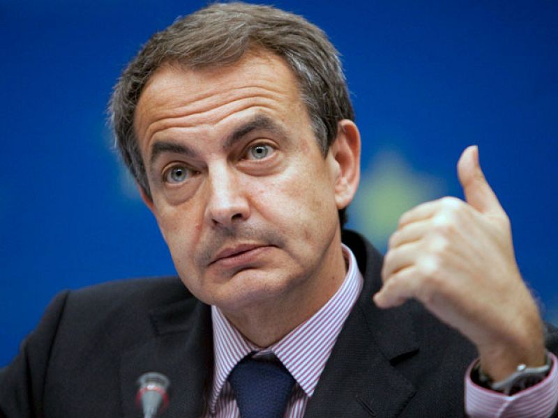 Zapatero pide calma y rigor al analizar los datos en una jornada negra para las bolsas