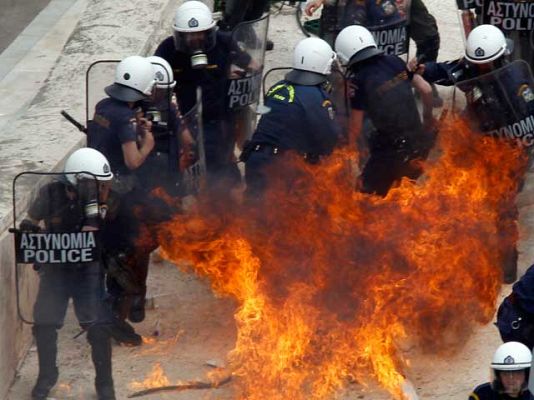  - Incidentes en Atenas