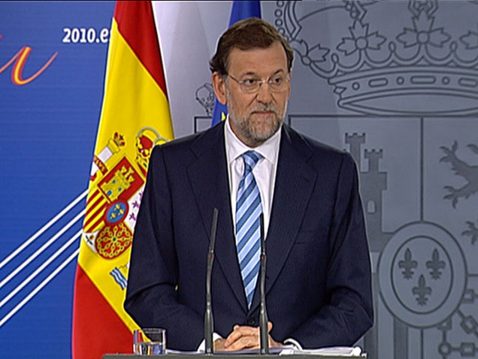 Para el líder del PP, los acuerdos sobre el rescate a Grecia y la reforma del sistema financiero son positivos | Ver