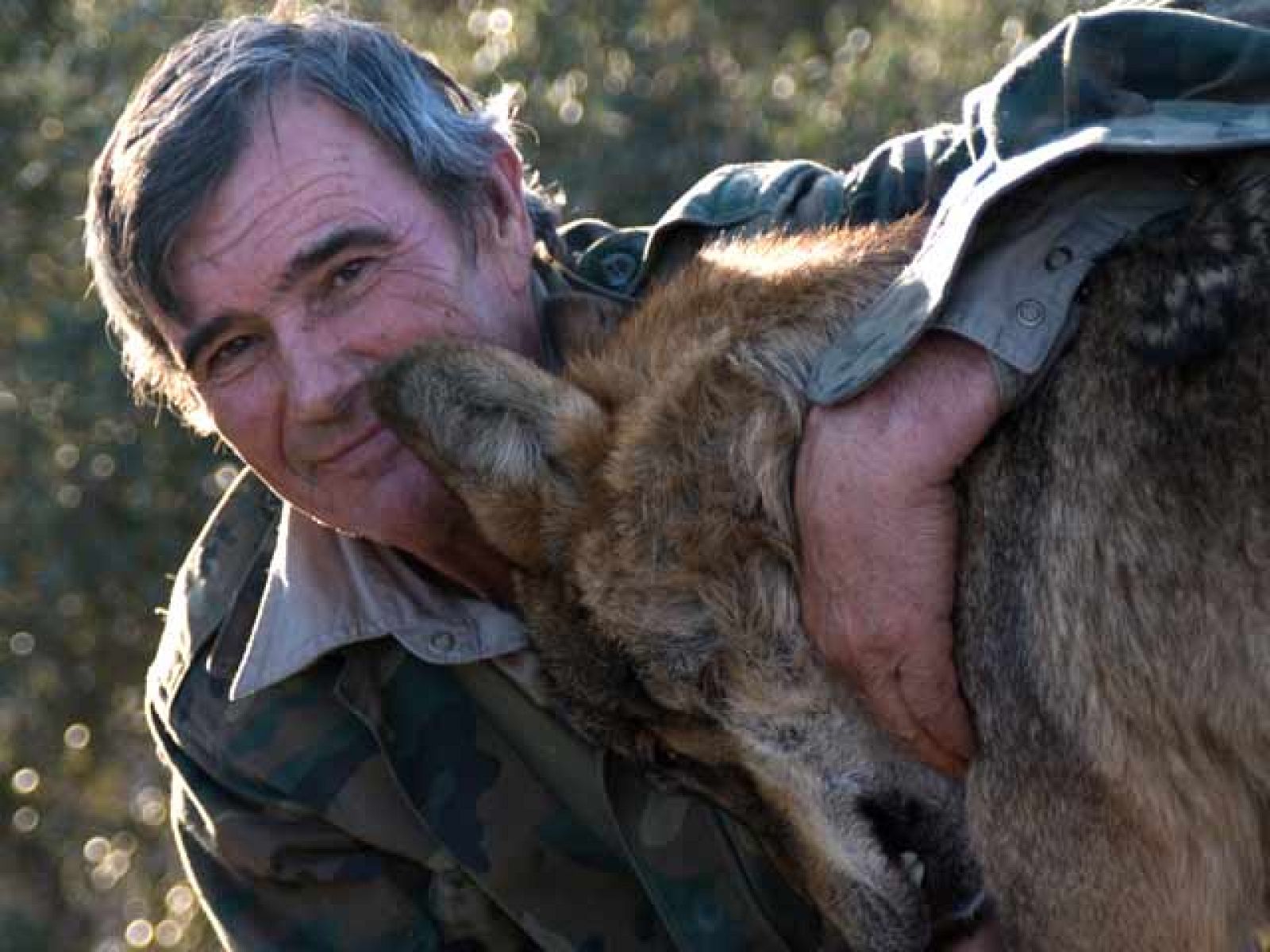 En el rodaje de 'Entrelobos', una película basada en hechos reales | Ver