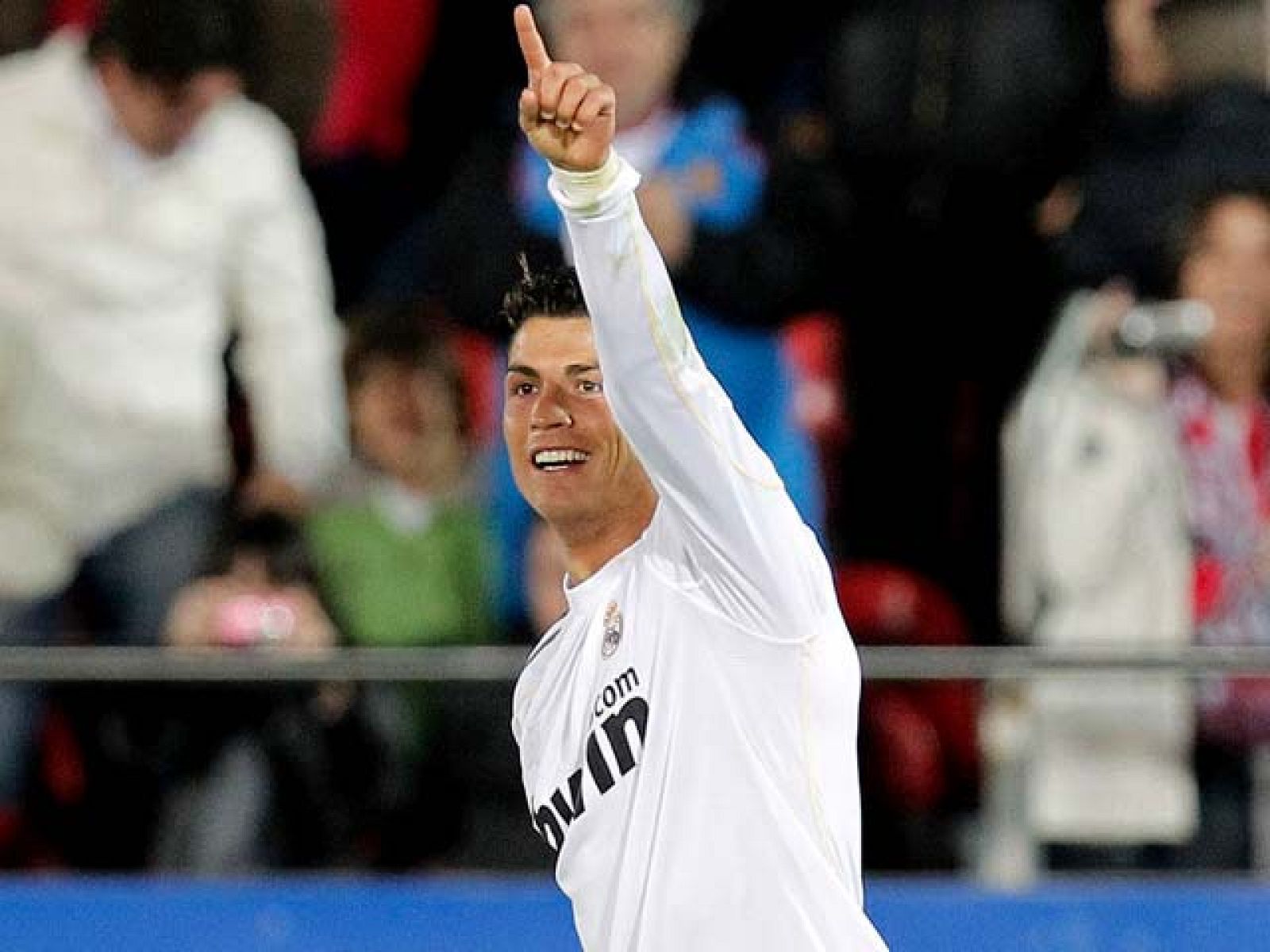 Cristiano ya ejerce de líder | Ver