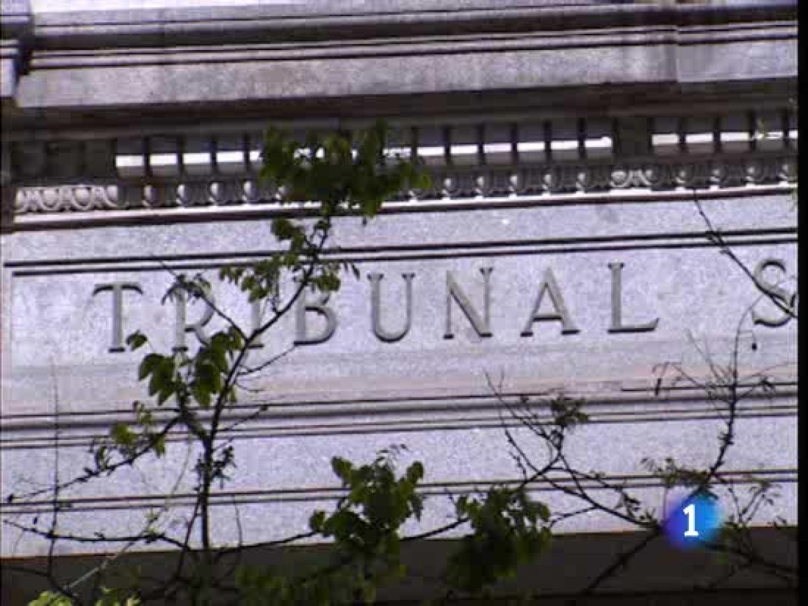 El Supremo ha rechazado la recusación que presentó el juez Garzón contra el magistrado Varela | Ver