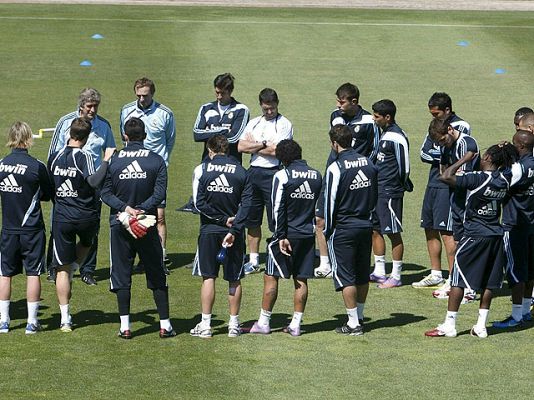  - Los blancos, con un ojo en Sevilla