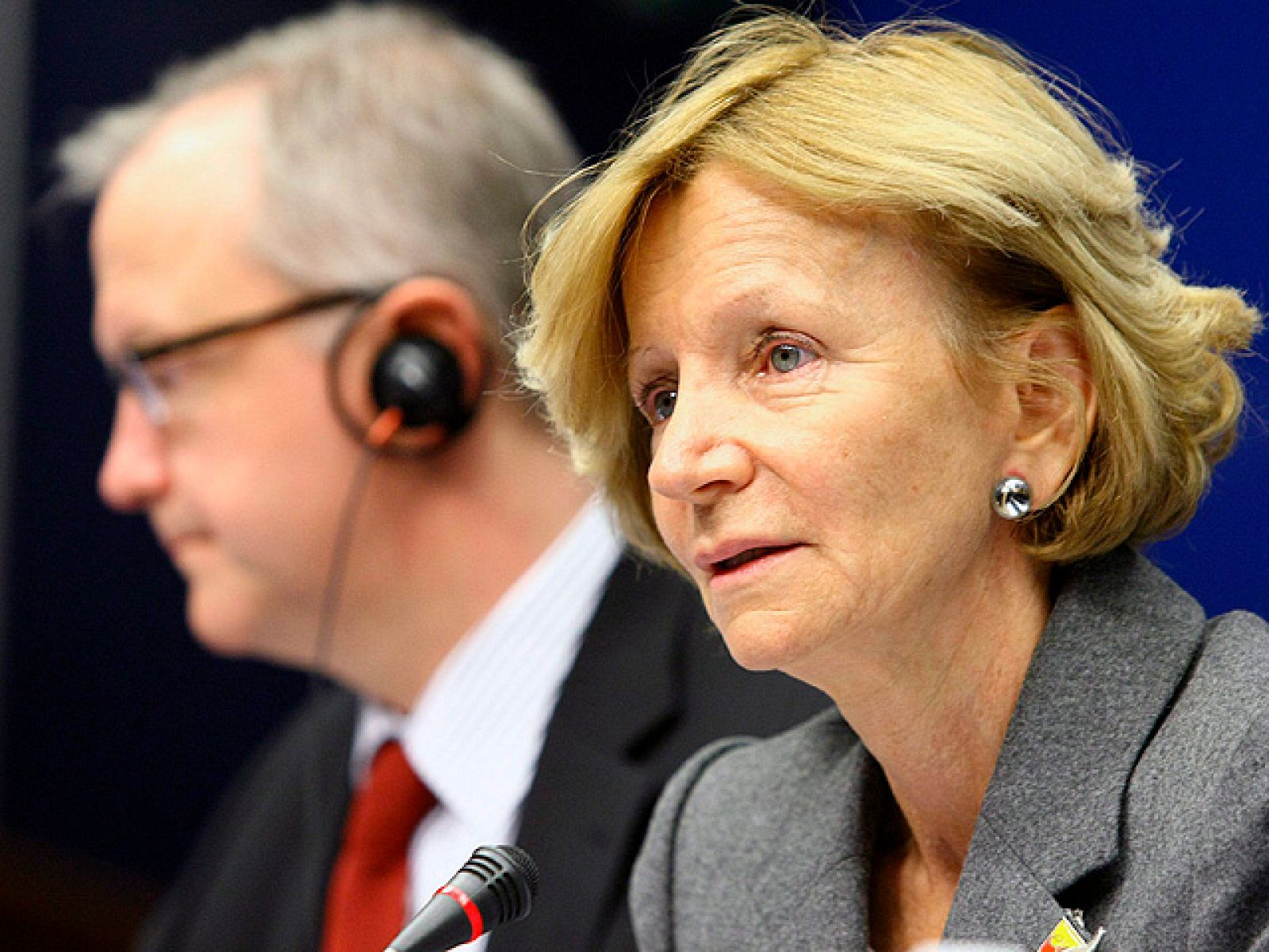 Telediario en cuatro minutos (10/05/2010)