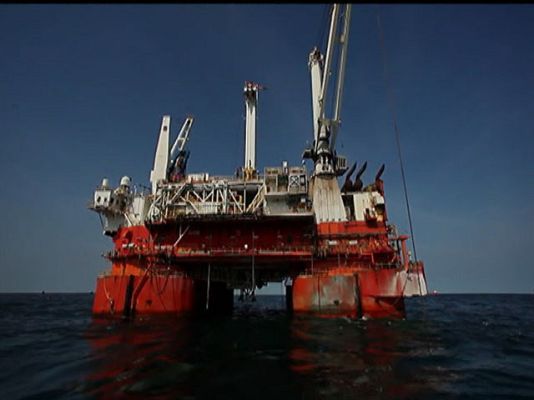 Ciencia y tecnología en Rtve.es - Sobrevolamos la zona del vertido