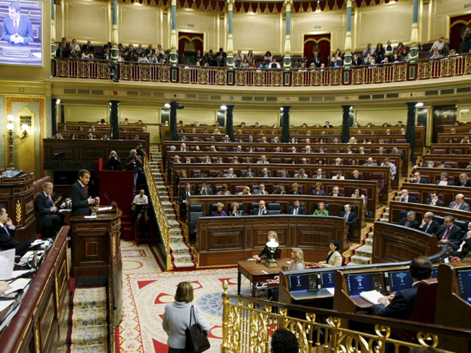 Telediario 1 - 12/05/10 | Ver