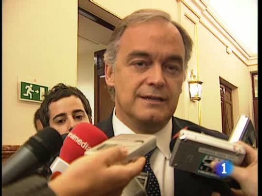  - La dirección del PP apoya a Camps