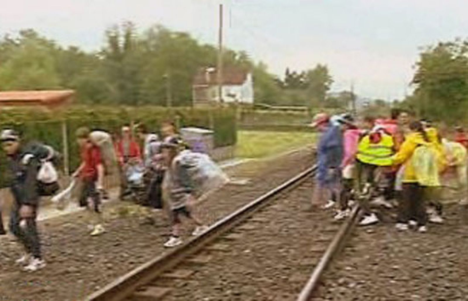 España Directo - Peligroso paso a nivel | Ver