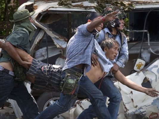  - Jornada sangrienta en Tailandia