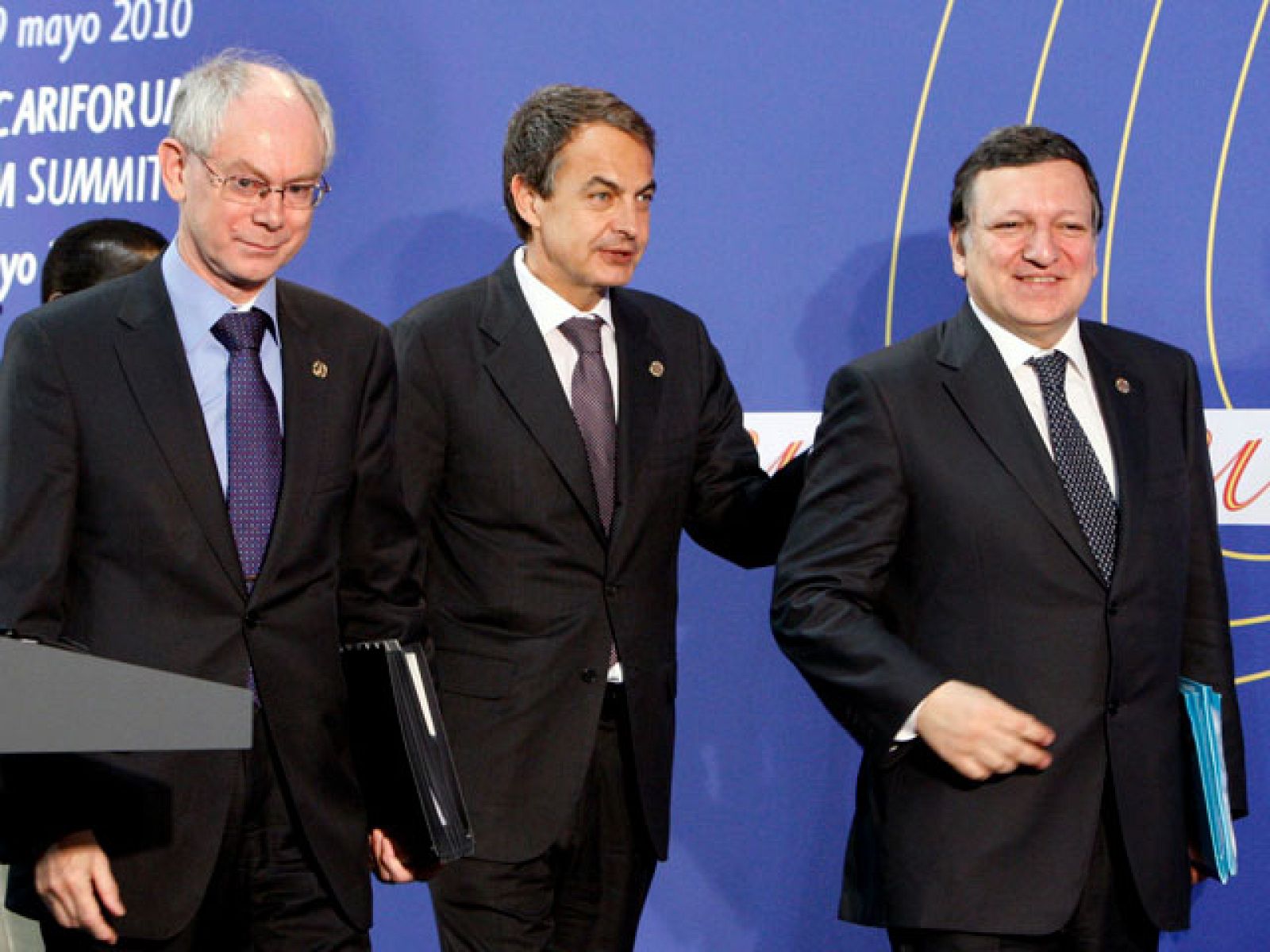 La prioridad de Zapatero ahora es abordar la reforma laboral | Ver