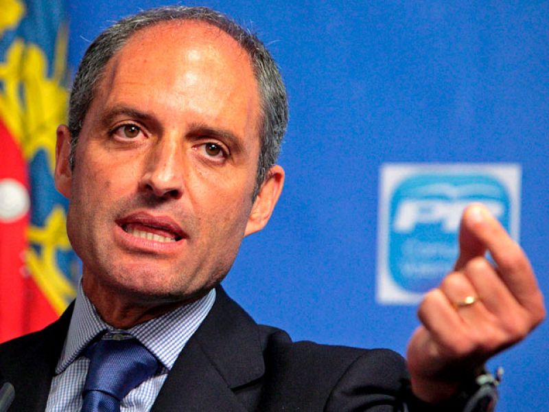 Los jueces del Supremo ordenaron reabrir el caso de los trajes de Camps porque se interpretó mal el delito de cohecho impropio | Ver