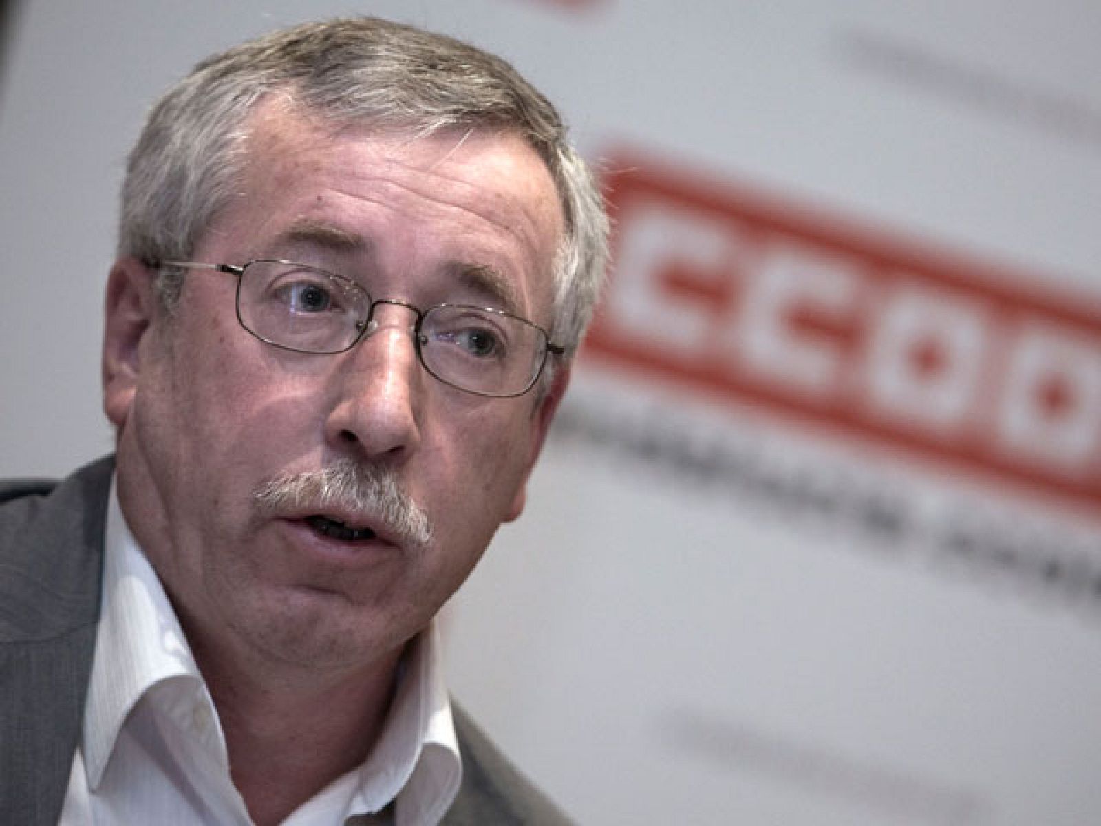 El Gobierno explicará a los agentes sociales las medidas para recortar el déficit el próximo jueves | Ver