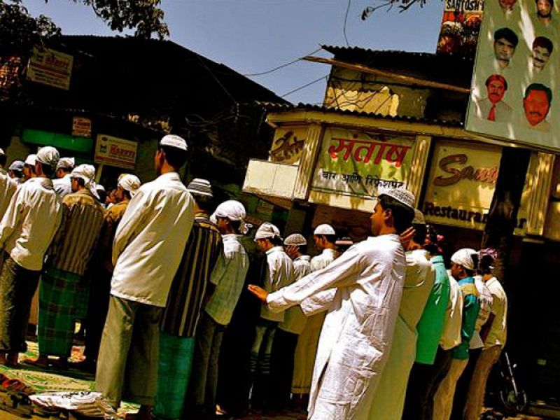 Espa�oles en el mundo - Bombay | Ver