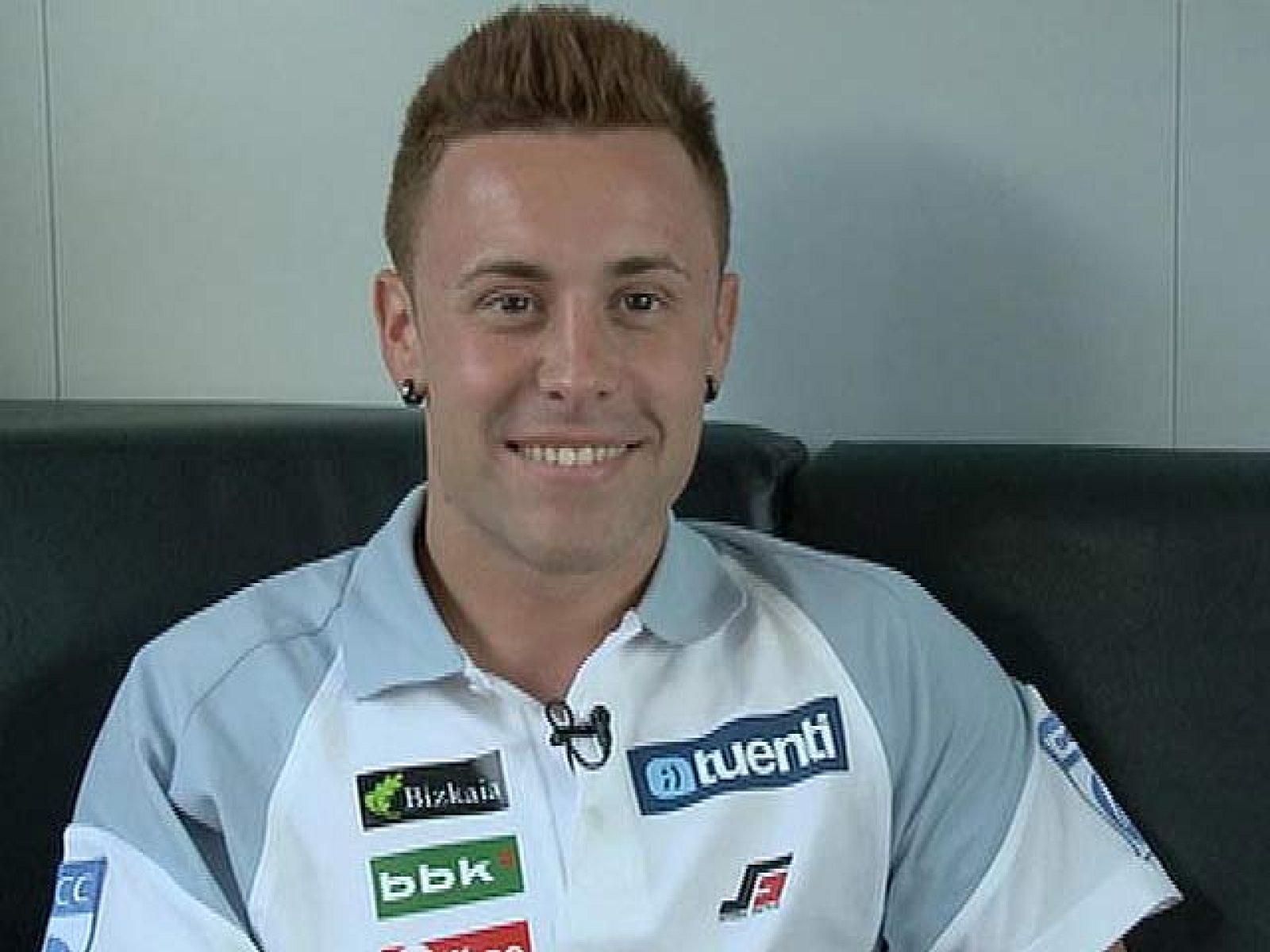 Conoce un poco mejor al piloto de Tuenti Racing, Efrén Vázquez.