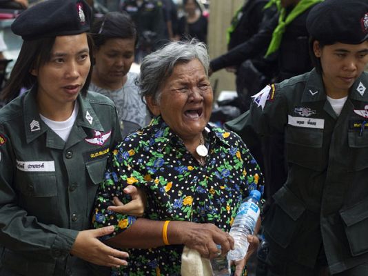  - Toque de queda en Bangkok