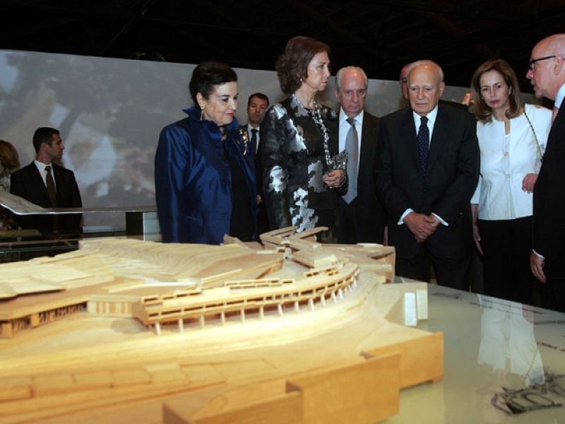 Segundo día de visita de la Reina Sofía a Grecia | Ver