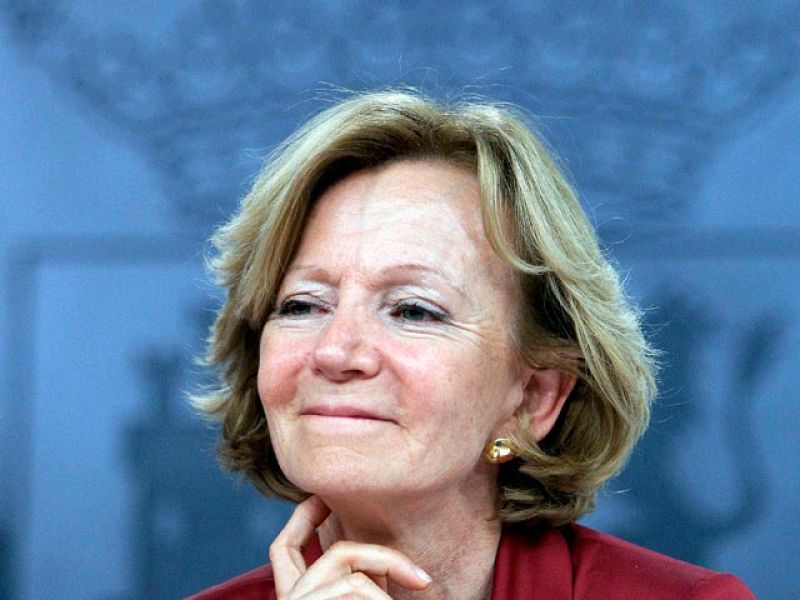 El Gobierno rebaja medio punto la previsión de crecimiento de 2011 hasta el 1,3% | Ver