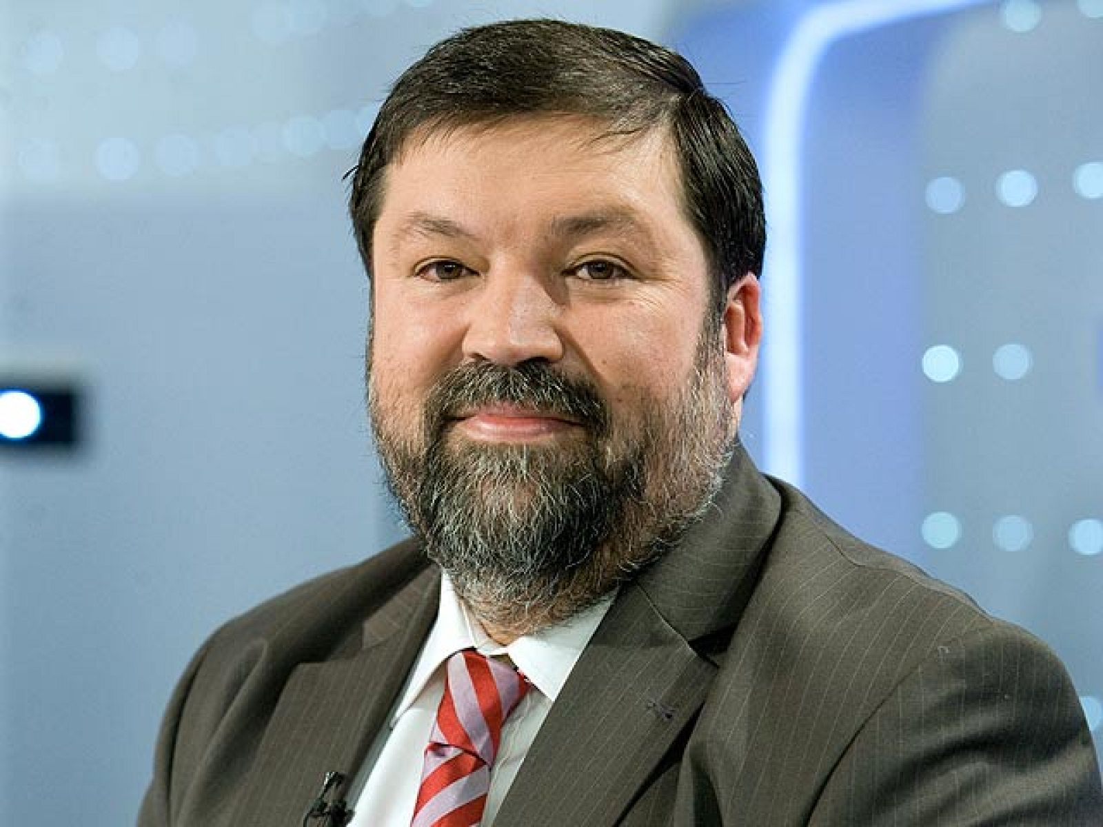 Desayunos - Camaño sobre los contactos con ETA: "La realidad deja claro que no se negocia" - Los desayunos | Ver