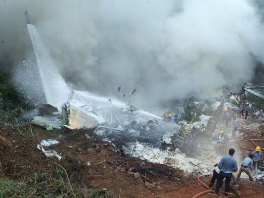 Telediario 1 - Telediario en 4' - 22/05/10