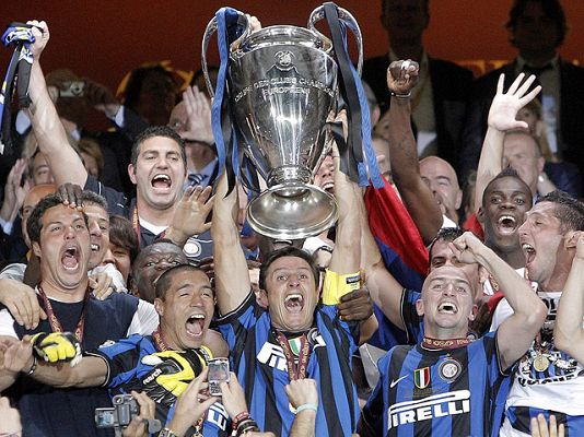 Champions League - El Inter levanta la 'orejuda'