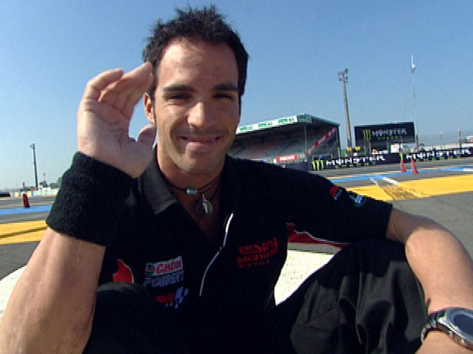 Toni Elías se ha unido al club de pilotos que han ganado grandes premios en cuatro categorías diferentes.