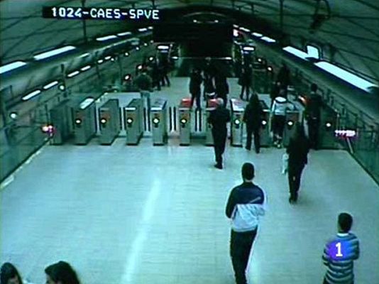 Reporteros del Telediario - Colarse en el metro de Barcelona