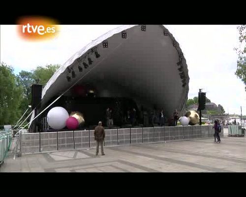 Eurovisión - Dani se prepara en el Eurovillage