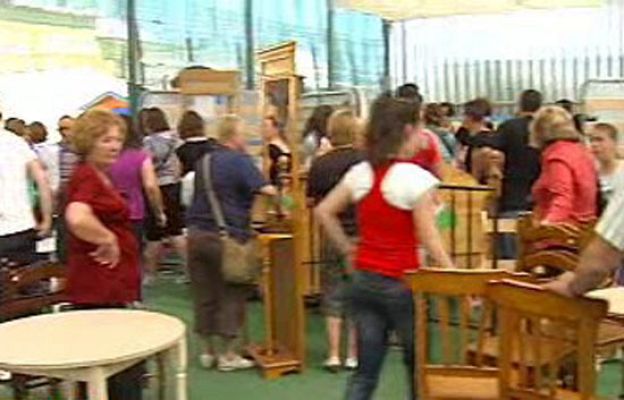 España Directo - Muebles a 1 euro