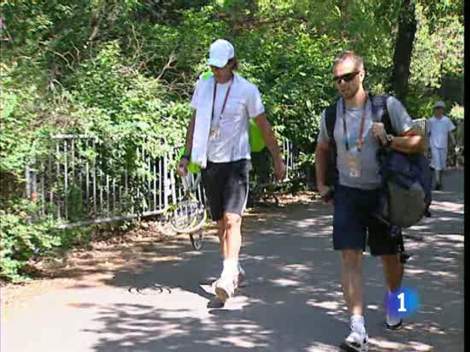 Nadal prepara su debut en París | Ver