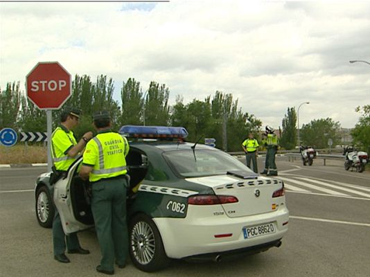 Telediario 1 - Telediario en 4' - 25/05/10