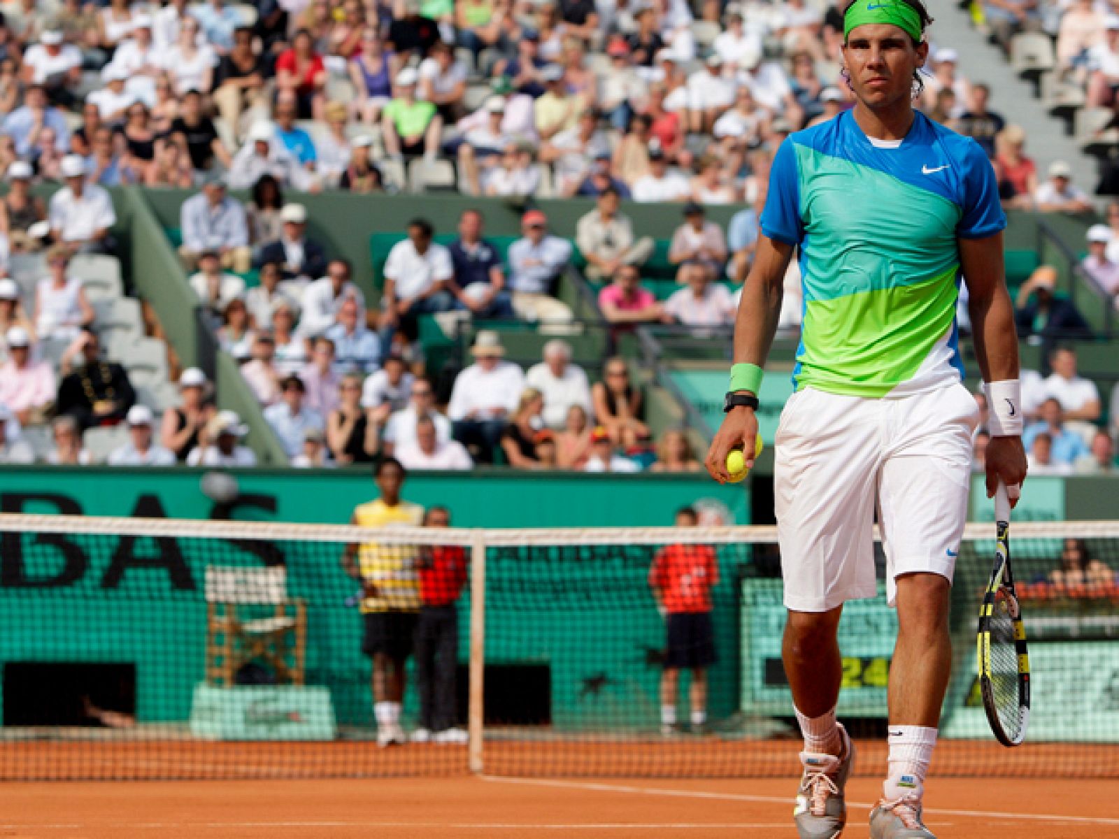 Nadal comienza con fuerza | Ver