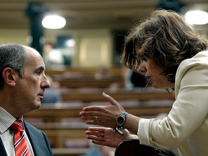 El PP: El decretazo será el "principio del fin" de Zapatero | Ver