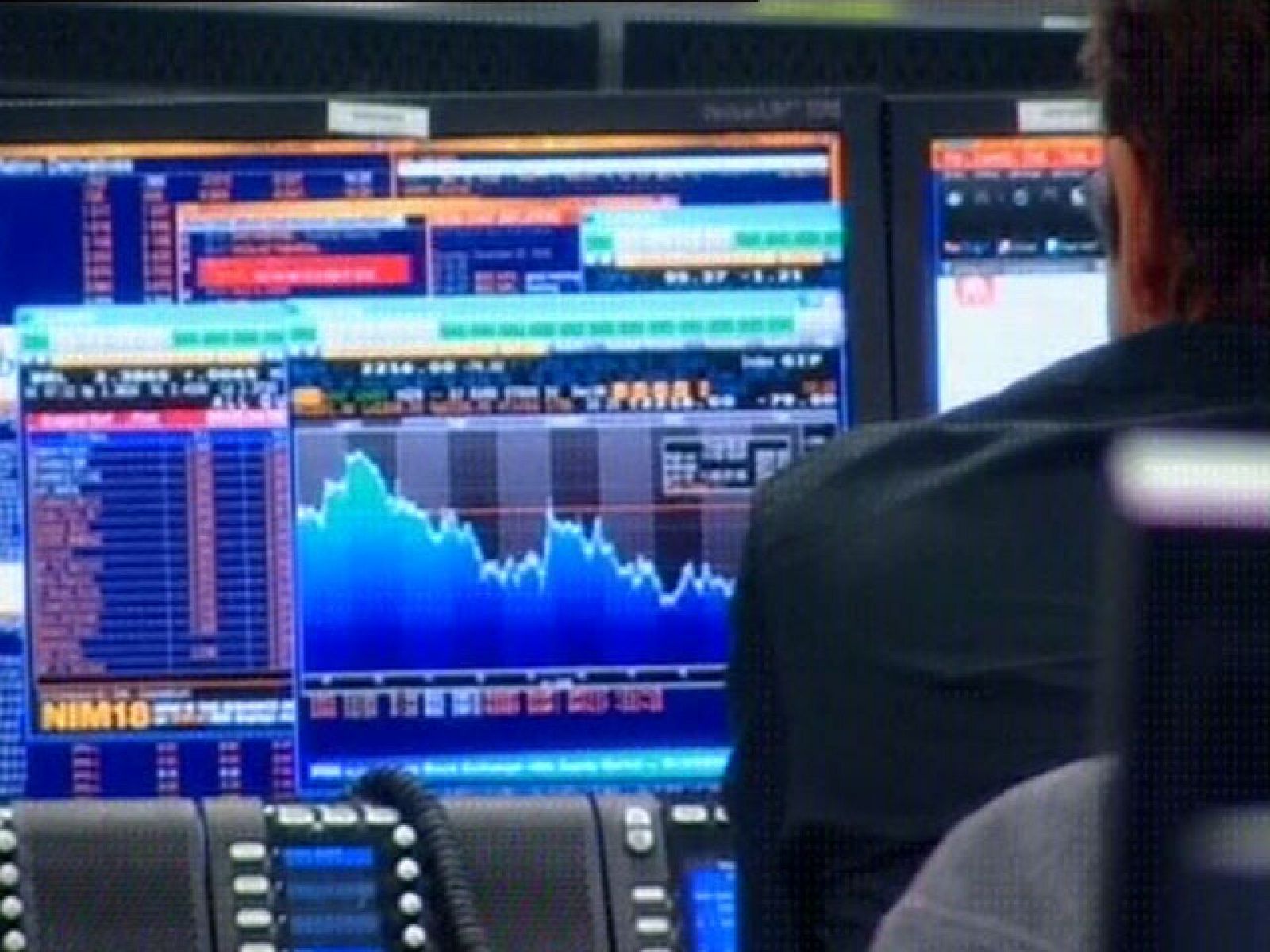 Bruselas propone que los bancos paguen sus posibles crisis con el dinero de sus propios bolsillos | Ver