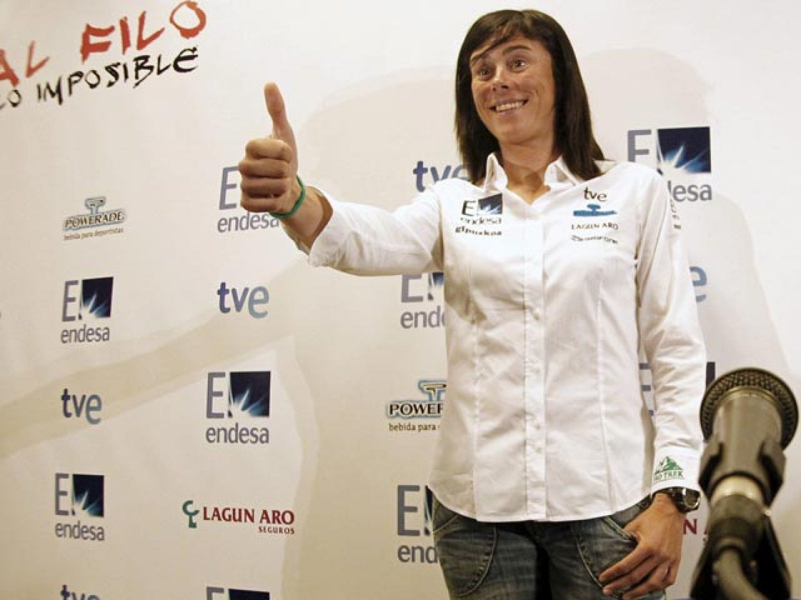 Al filo - Edurne: 'He vuelto con los 14 ochomiles' - Al filo de lo imposible | Ver