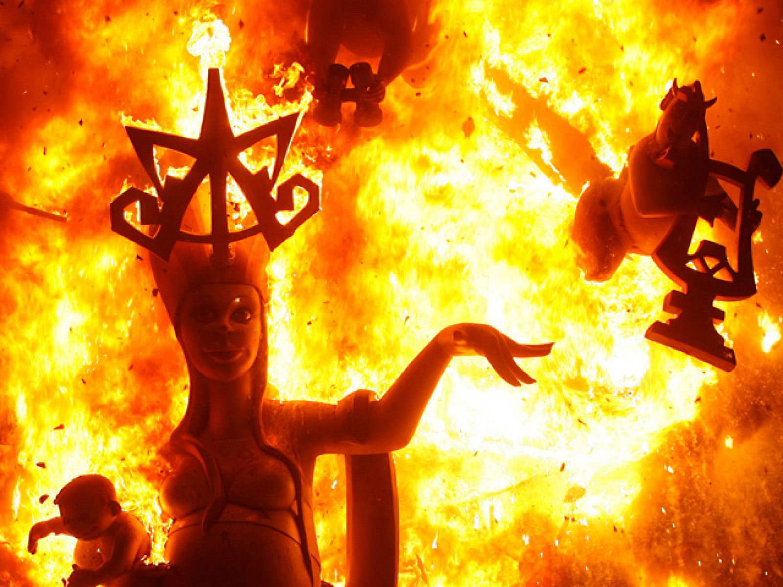 Destino: España - Avance - Valencia II | Ver