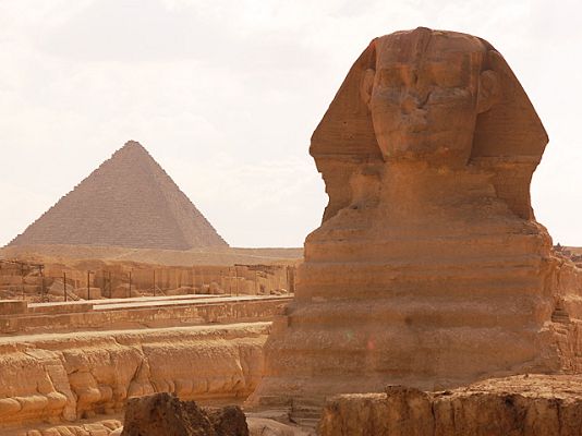 Españoles en el mundo - El Cairo - Avance