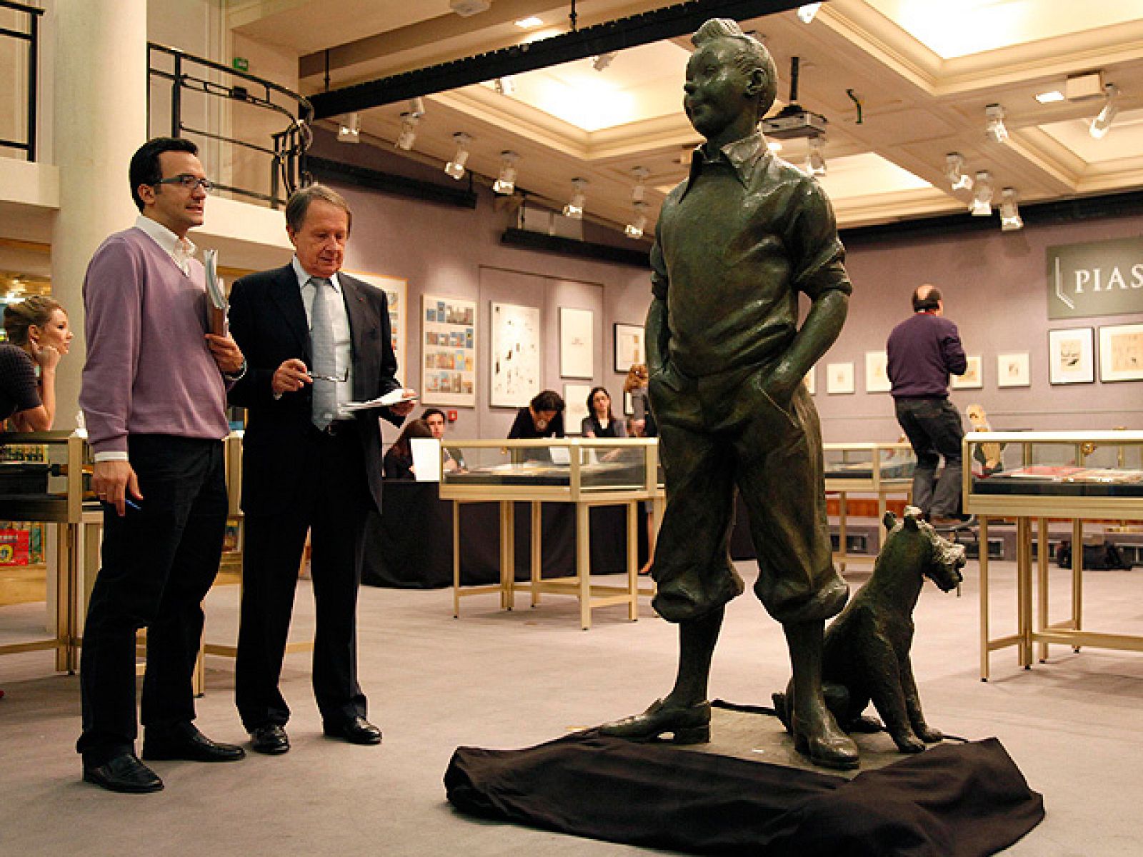 Se subastan 250 objetos, dibujos y documentos de Tintín - El cómic en RTVE.es | Ver