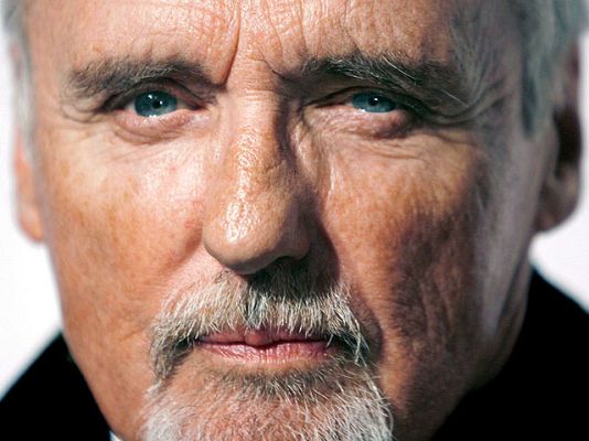  - Fallece Dennis Hopper